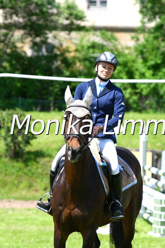 005M5291_Prisitta_L Springen.JPG